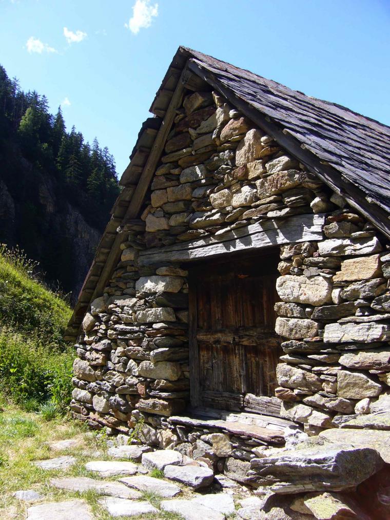 hameau abandonn...