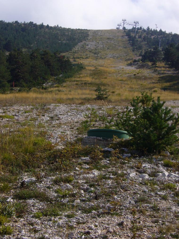 la piste des airelles et l'quipement "YORK" en attente