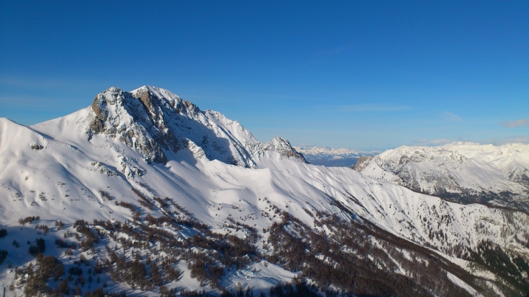 Praloup vue arrivée tk du lac