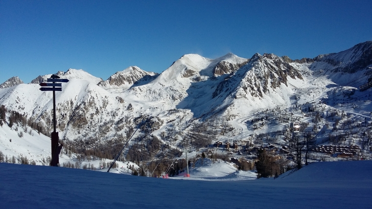 Vue depuis le haut du TCD Mercantour (saison 2015-2016)