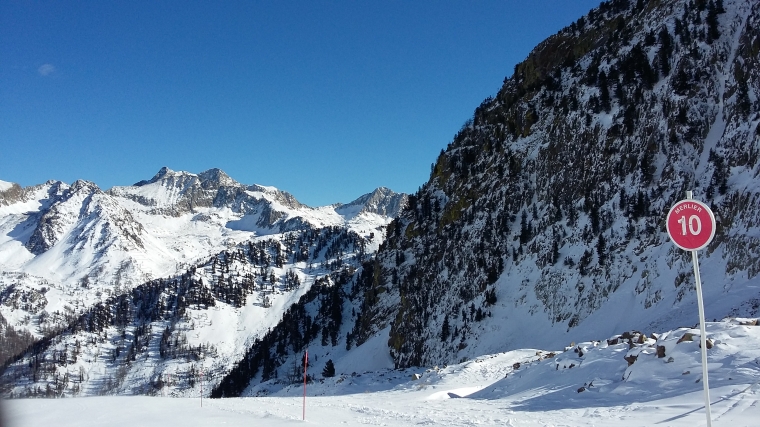 Au départ de la piste rouge Merlier (saison 2015-2016)